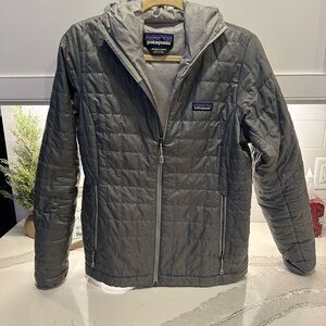 Patagonia Women's Gray Jacket